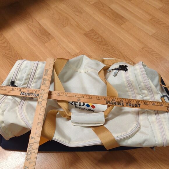 LL Bean Mountain Classic Cordura Duffle Bag Beige Blue Suitcase Travel Medium - Picture 5 of 9